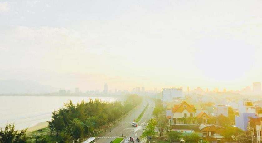 Whale Ocean View Hotel Đà Nẵng Extérieur photo